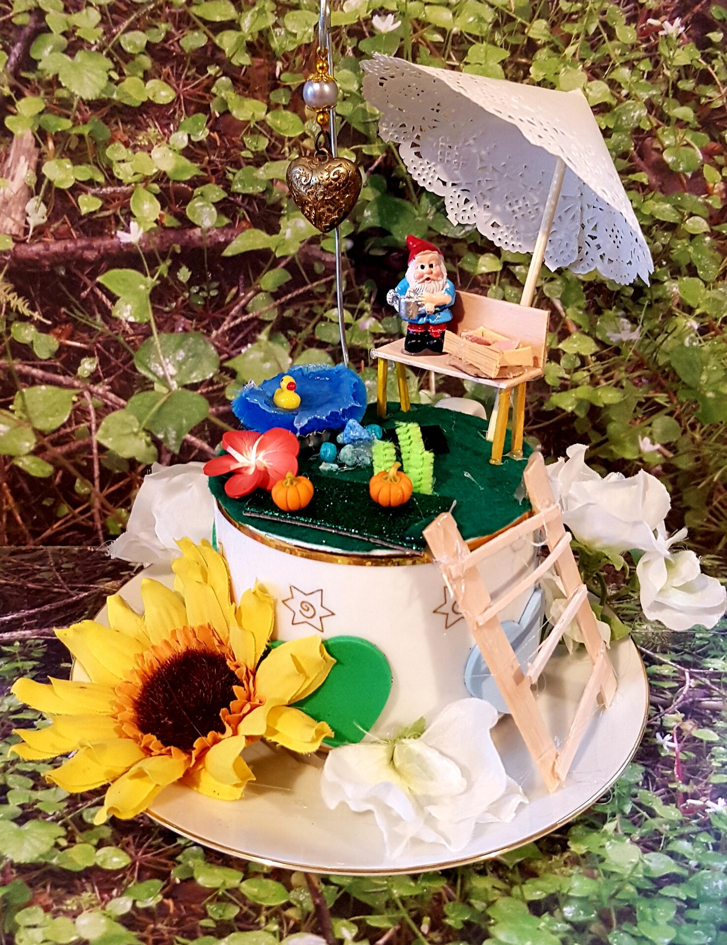 Image of Teacup Fun – Using Faux Flowers Create a Fairys garden, Mermaid cove or Dragons lair event